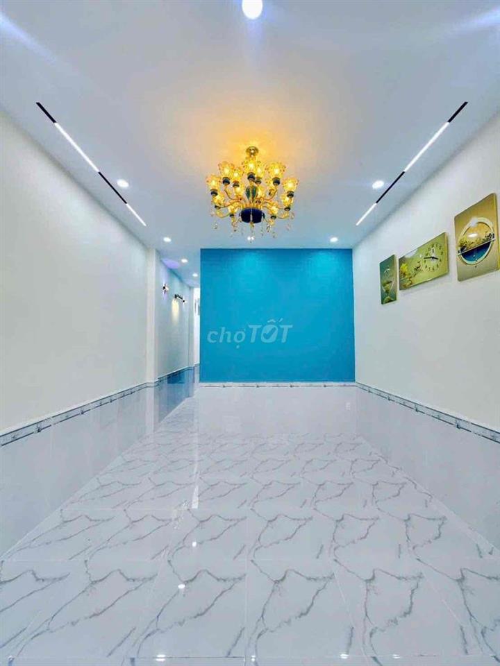 NHÀ MỚI XÂY HOÀN CÔNG HẺM ĐỐI DIỆN QUÂN KHU 9 CẦN THƠ