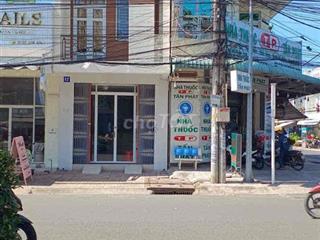 Bán nhà mặt tiền đường Lê Văn Sỹ