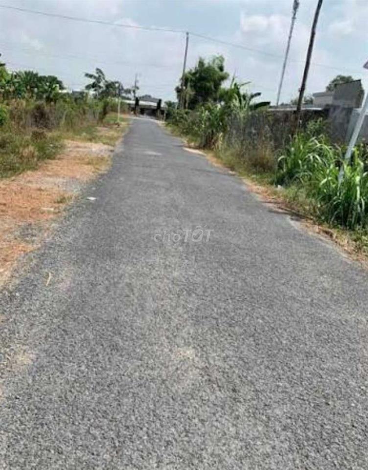 9000 M2 vườn + thổ cư 2 mặt tiền nhựa (0,9ha)