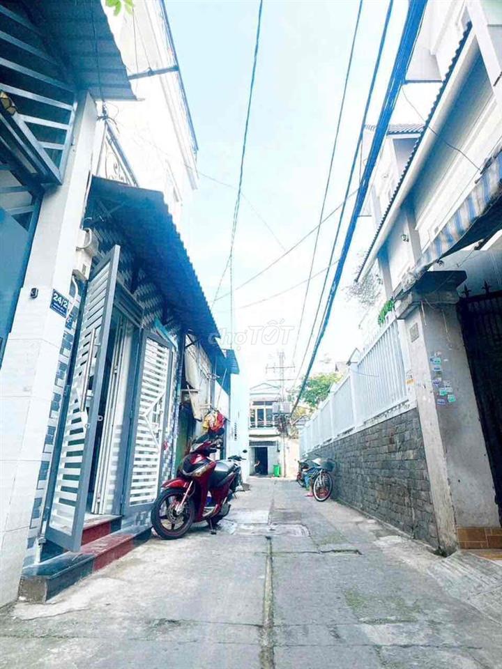 Nhà Giá rẻ Toạ lạc quận Bình Tân