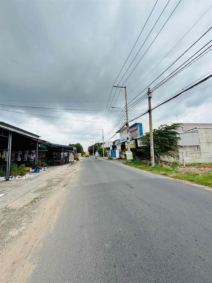 Bán gấp lô đất 340m2 full thổ. tại TÂN THÔNG HỘI ,CU CHI. giá 820tr