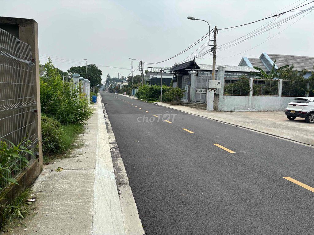 CHỈNH CHỦ BÁN GẤP LÔ ĐẤY 412m2 full thổ .GIÁ 690tr TẠI CỦ CHI ,TPHCM