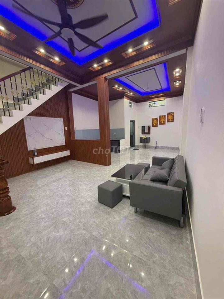 vkck chuyển về quê cần bán lại căn nhà 128m2 giá 890tr