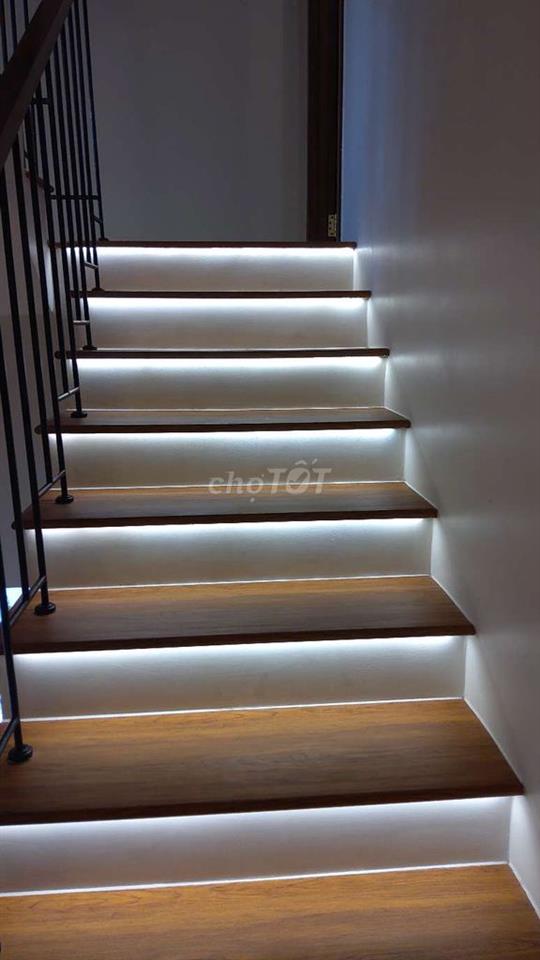 BÁN NHÀ PHỐ GREEN CITY , CHUẨN VINHOMES XANH VÀ ĐỦ DỊCH VỤ TIỆN ÍCH