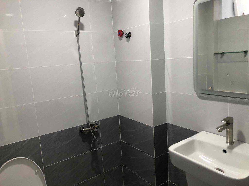 Bán Nhà 1T 3 Lầu 4X10 ,HXH 14/1 Đào Duy Từ
