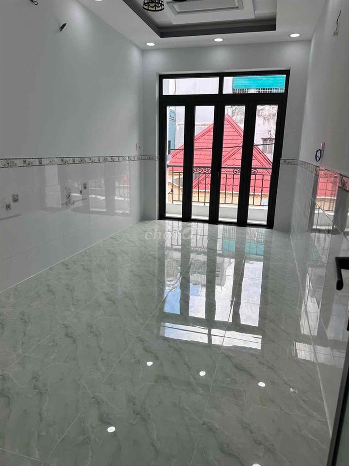 nhà mới xây đường LT5 Q8