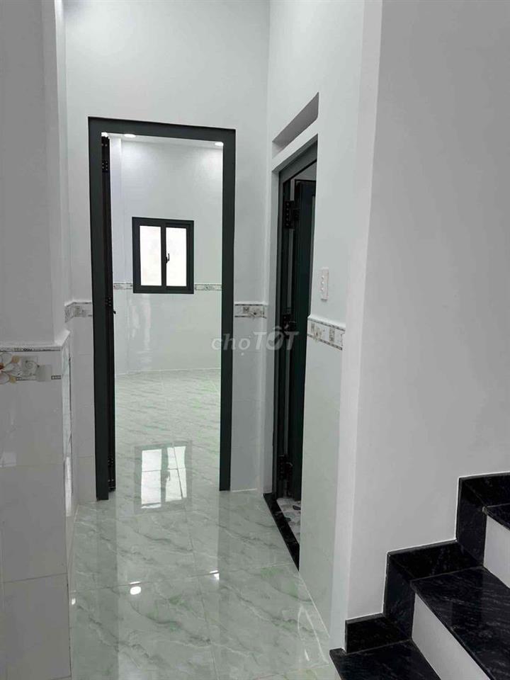 nhà mới xây đường LT5 Q8
