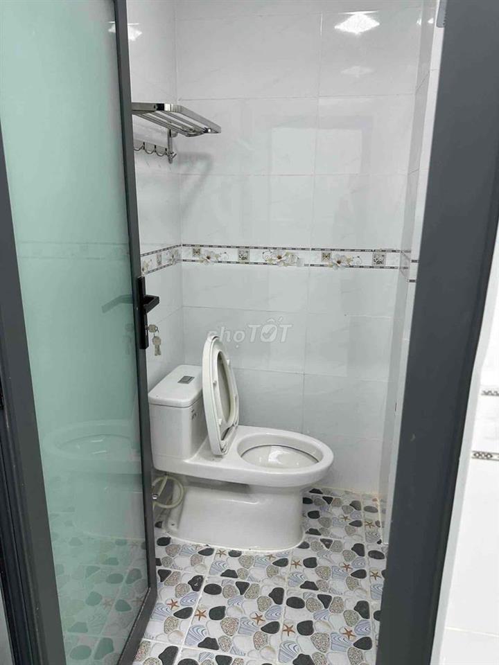 nhà mới xây đường LT5 Q8