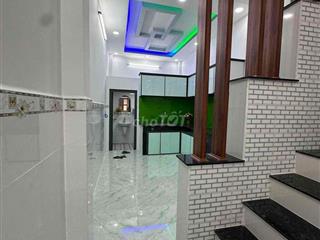 nhà mới xây đường LT5 Q8