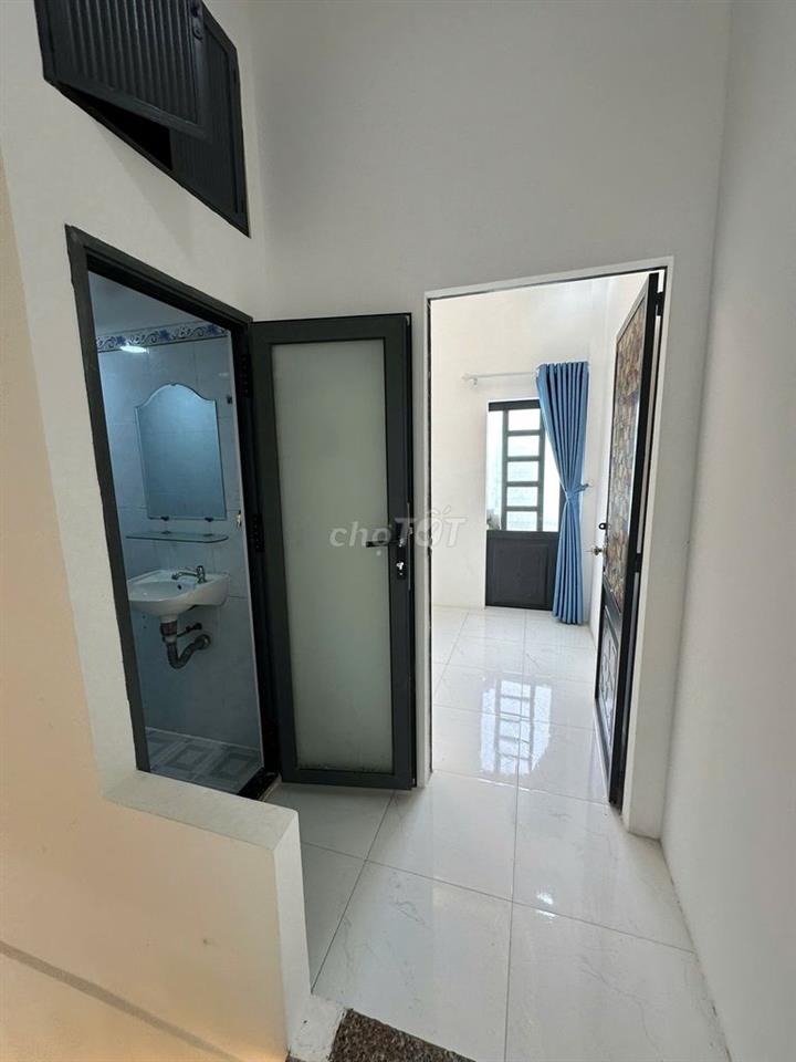 Nhà 321/3 Bùi Minh Trực