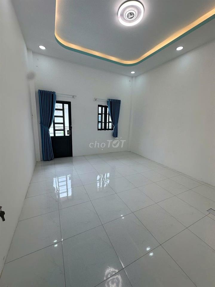 Nhà 321/3 Bùi Minh Trực