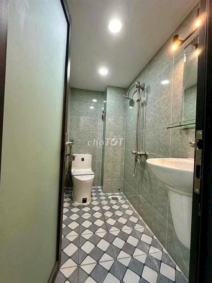 nhà cho thuê âu dương lân f3 q8