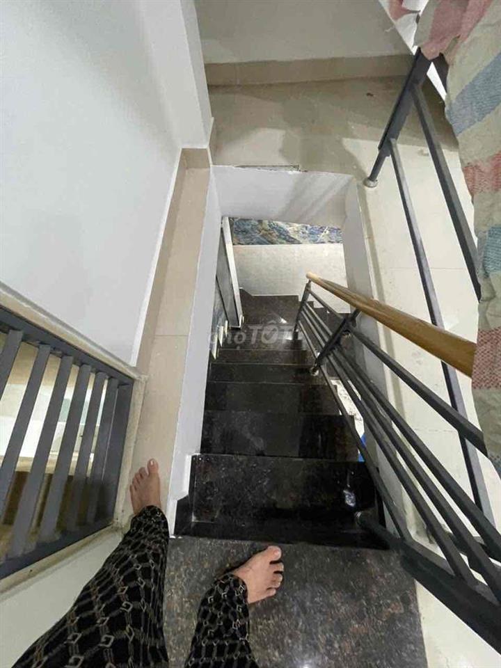 nhà cho thuê đẹp f3 q8