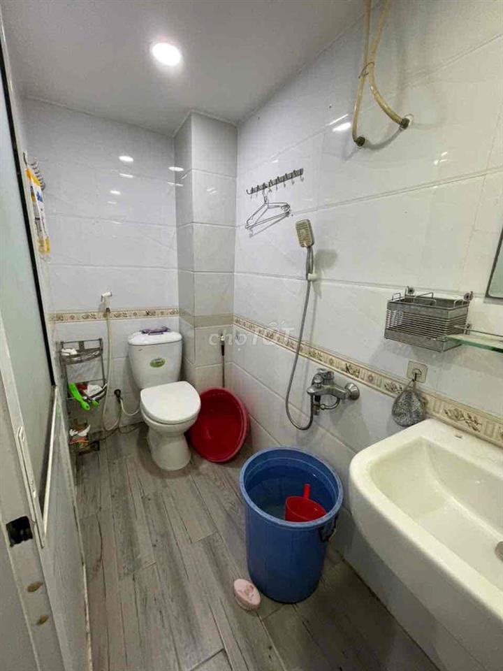 nhà cho thuê đẹp f3 q8