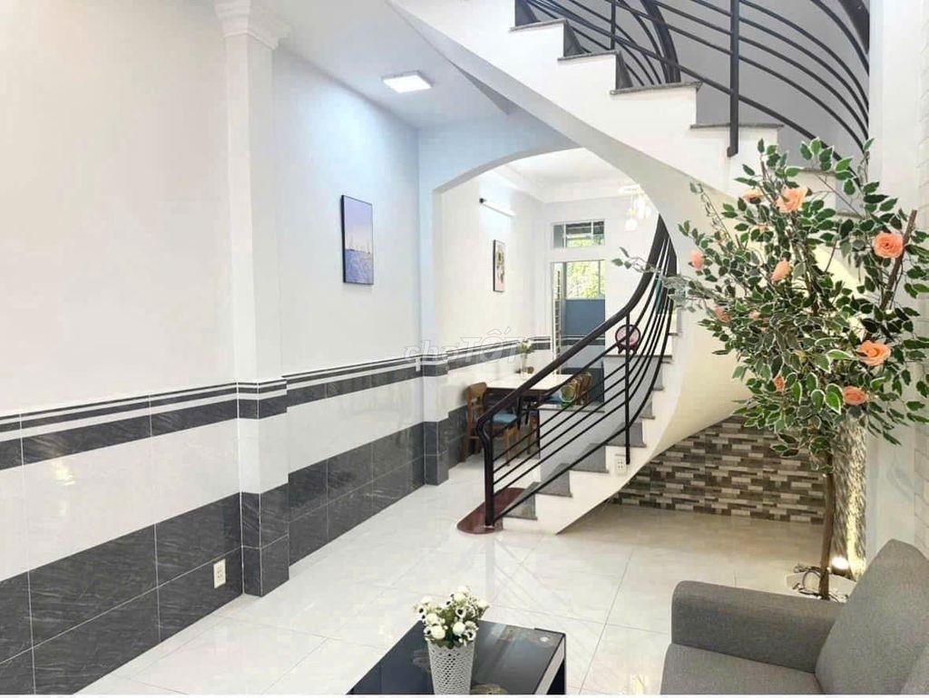nhà cho thuê hẻm xe hơi f5 q8