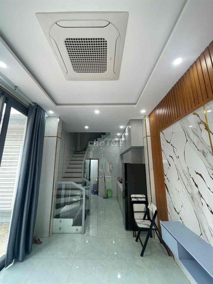 nhà hẻm Trần bìnj trọng f1 q5