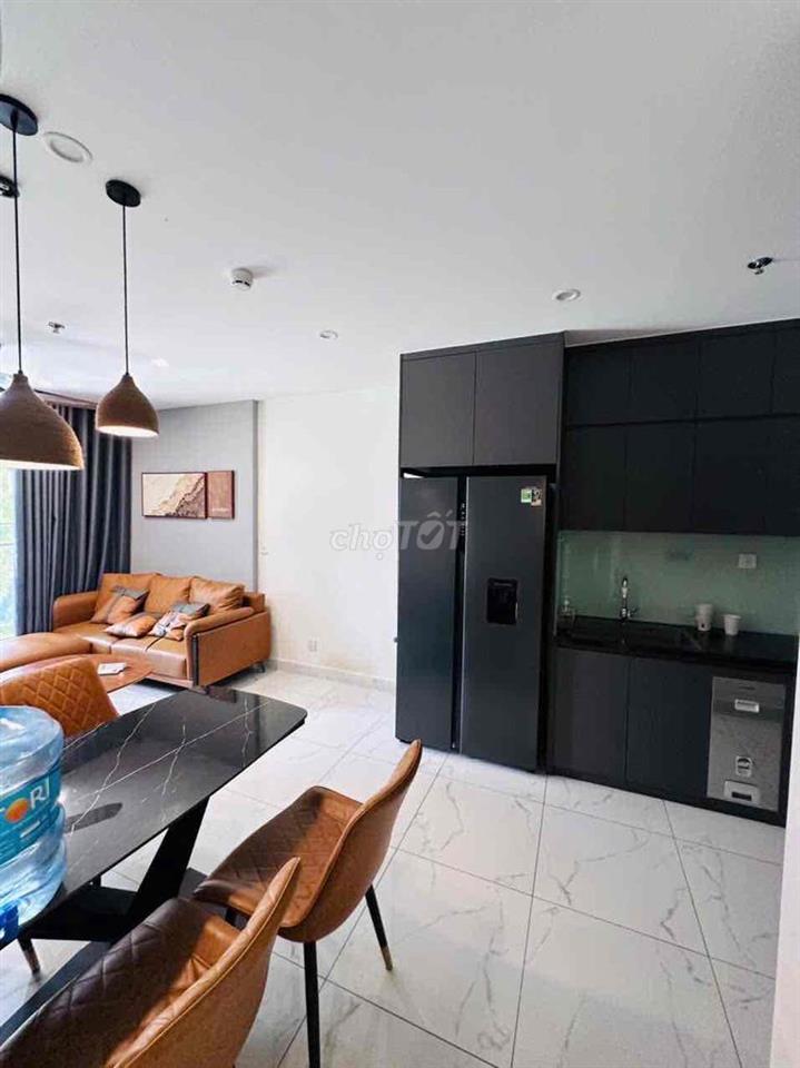 thanh lý căn ngộp bank 2 tỷ35 , có sổ, sẵn hợp đồng thuê 9tr/ tháng