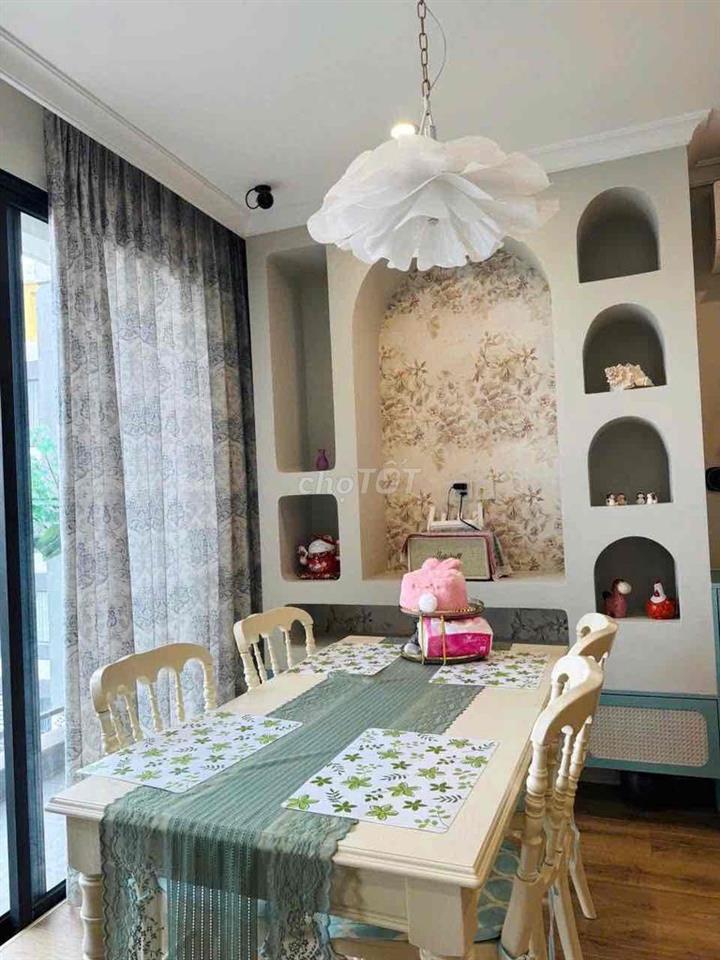 thanh lý đi Mỹ bán nhanh 2pn+ 70m2 sẵn hd thuê 12tr/ tháng