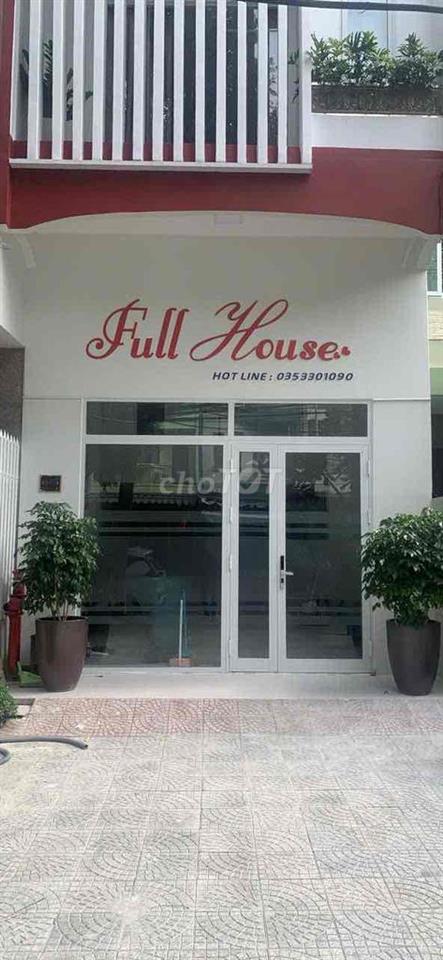 căn hộ có ban công full nội thất