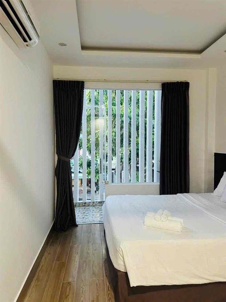căn hộ có ban công full nội thất