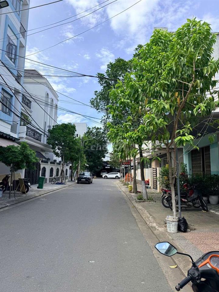 Cho thuê nhà nguyên căn có gác lửng