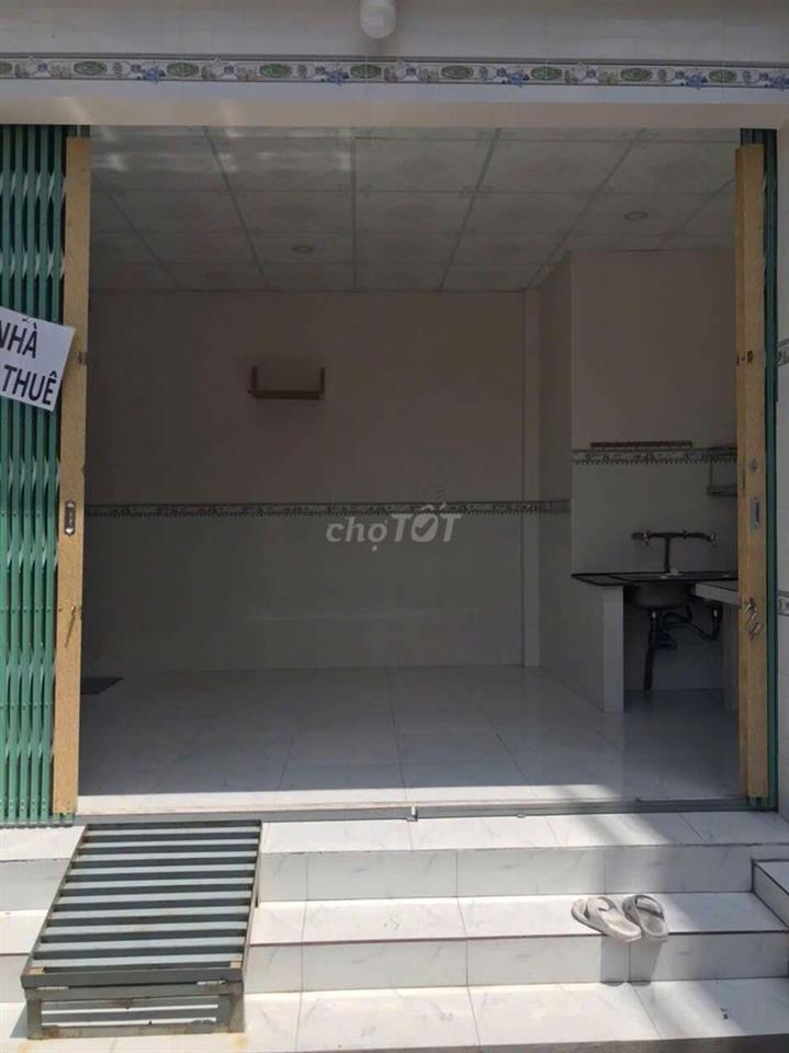 Cho thuê nhà nguyên căn 1 trệt 1 lầu ngay vòng xoay chợ Bến Cát