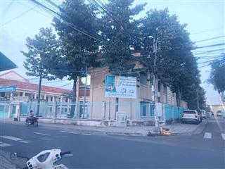 bán nhà xẻo trôm