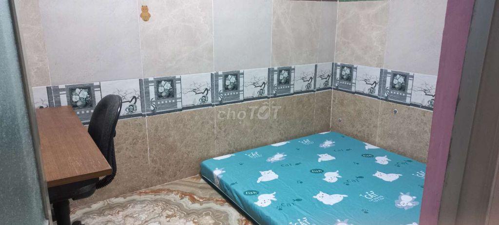Phòng cho thuê cuối đường Phạm Hùng ND