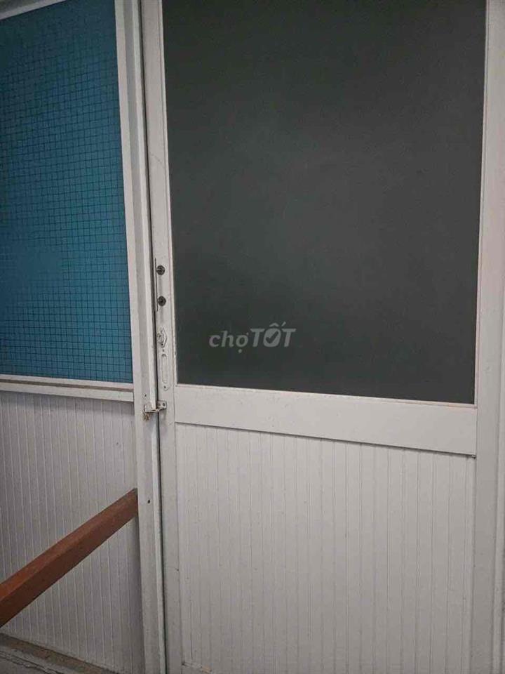 cho thuê nhà cmt8