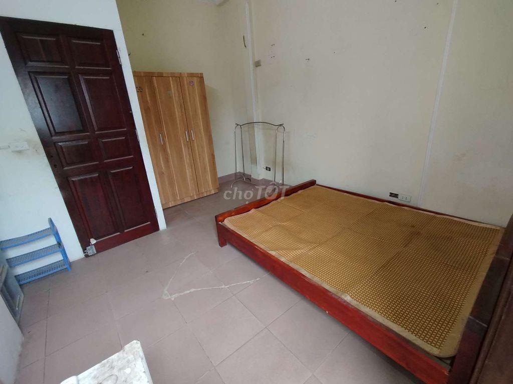 Phòng trọ 1tr8 tại Đông Ngạc