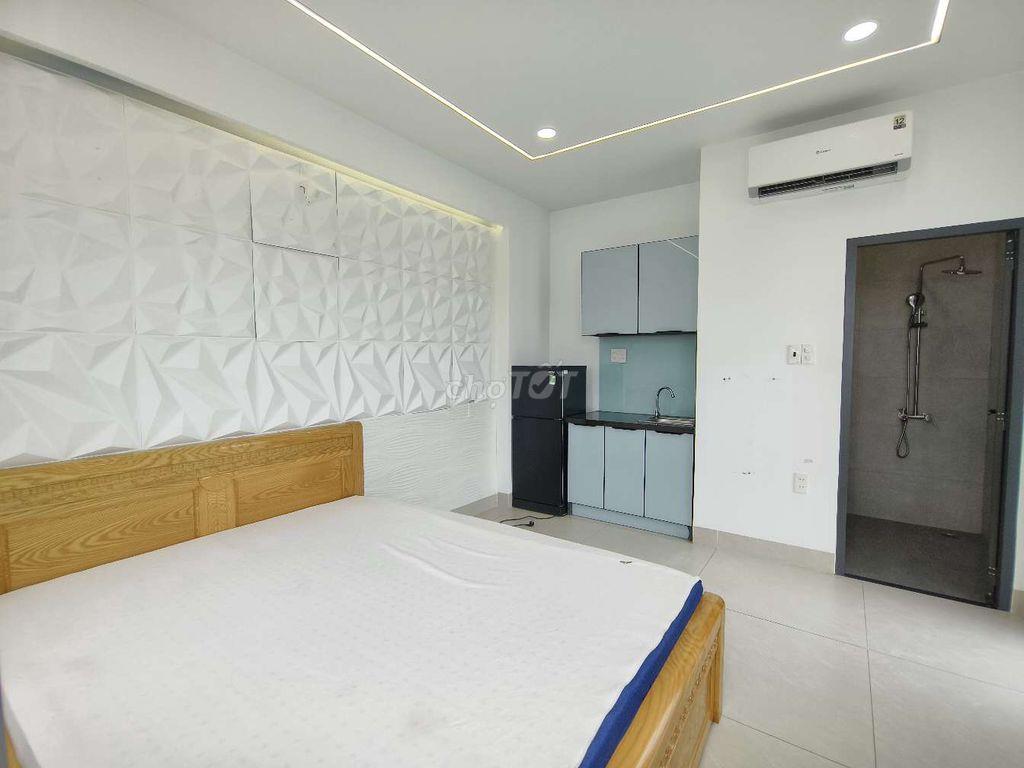 Cho thuê toà nhà Mới làm CHDV 6 tầng 13PN 13WC Hầm Thang Máy