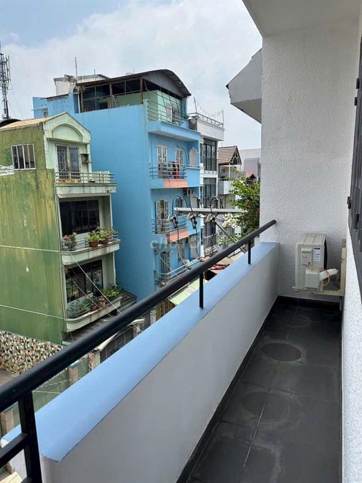 PASS PHÒNG 2P RA CẦU NGUYỄN VĂN CỪ