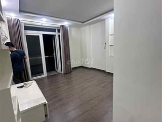 STU FULL NỘI THẤT BAN CÔNG BỰ