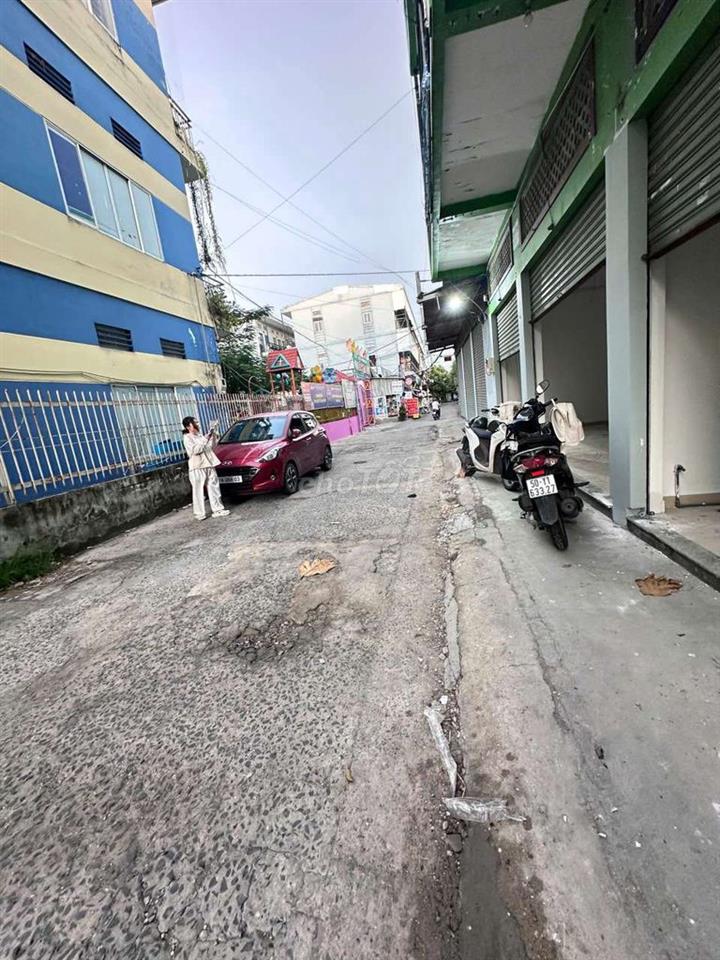 Cho thuê kiot, mb để ở và kd tự do quận 12