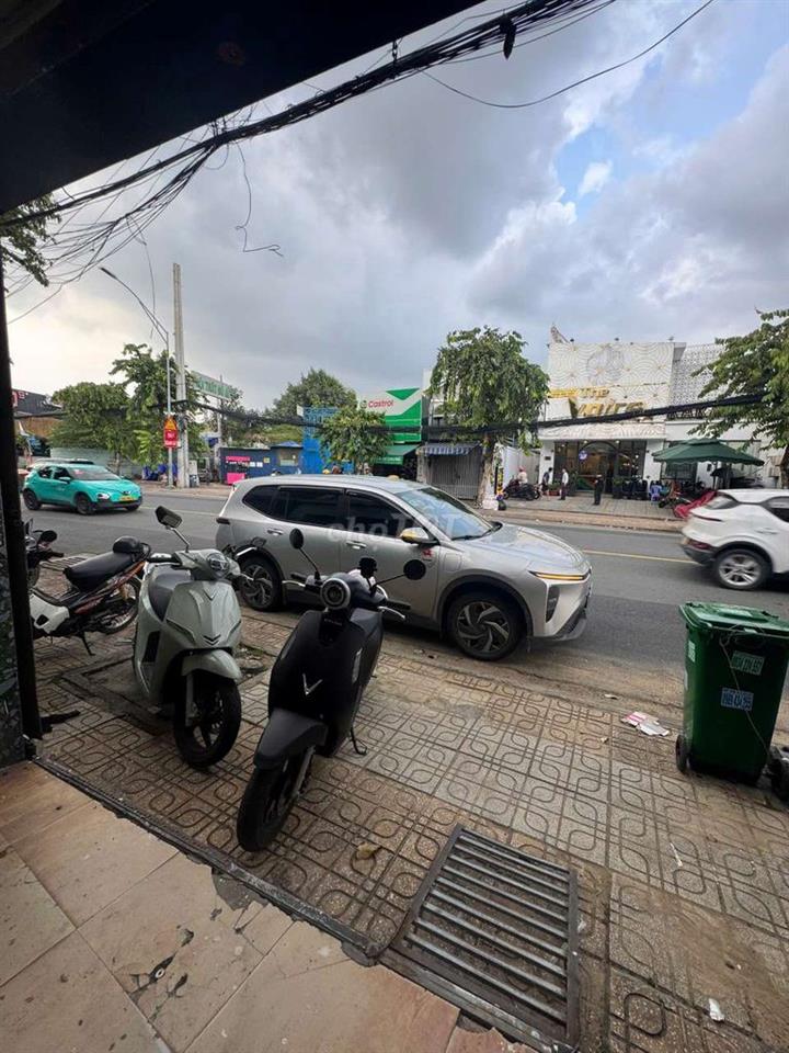 Cho thuê kiot kd tự do ko có mùi nặng