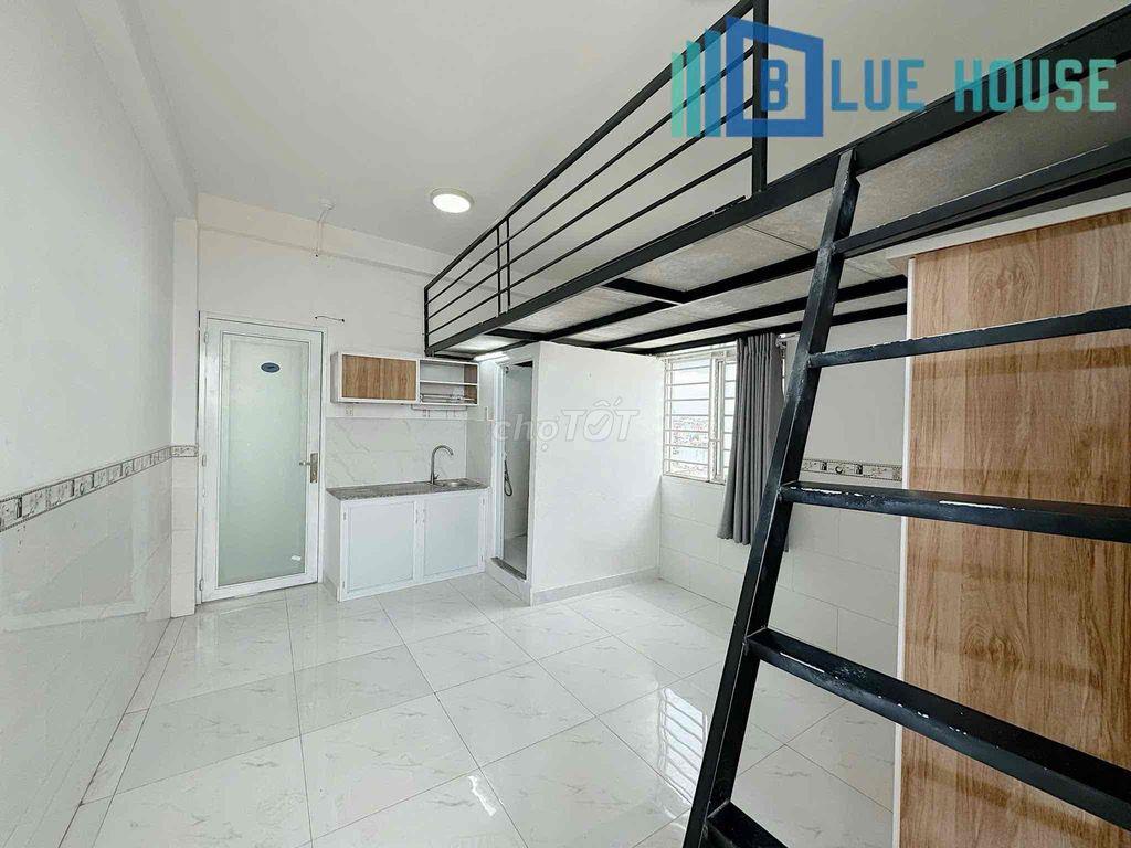 Phòng trọ duplex có cửa số thoáng