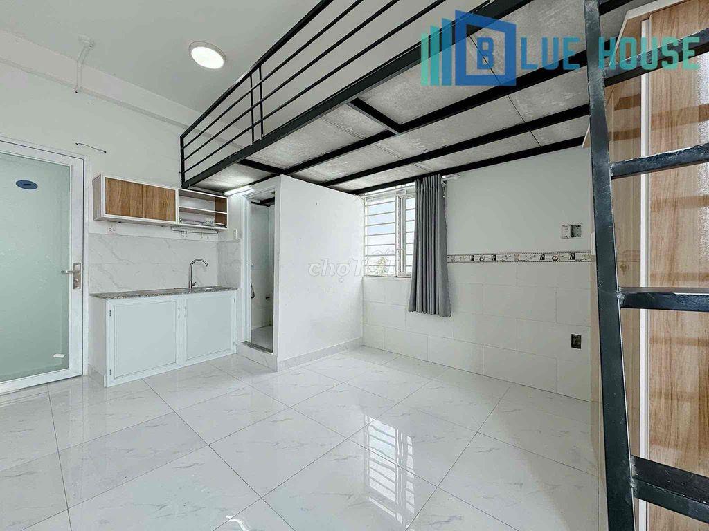 Phòng trọ duplex có cửa số thoáng
