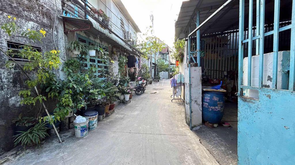 Nhà nguyên căn Bình Chiểu 3 triệu