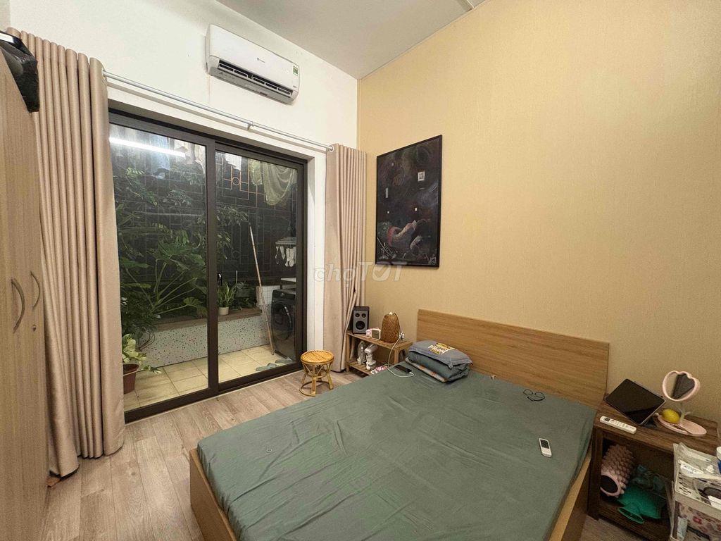 Giảm chào 400tr Chính chủ bán ch 60m2 2 phòng ngủ gần trung tâm