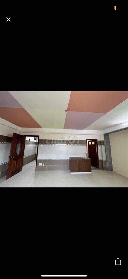 Tìm bạn nữ ở ghép chuyển vào được liền