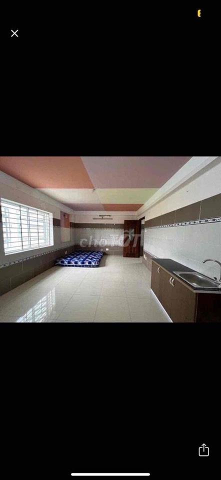 Tìm bạn nữ ở ghép chuyển vào được liền