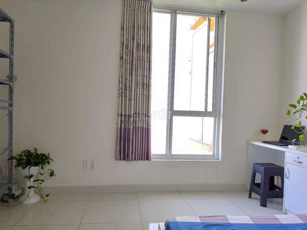 Phòng cho thuê cạnh ĐH Kinh Tế UEH, Văn Hiến VHU đ Nguyễn Văn Linh 