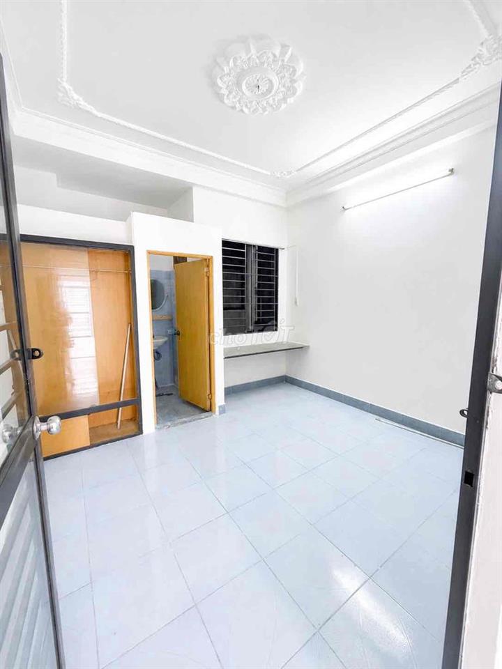 CHÍNH CHỦ PHÒNG - GẦN HUIT AEON