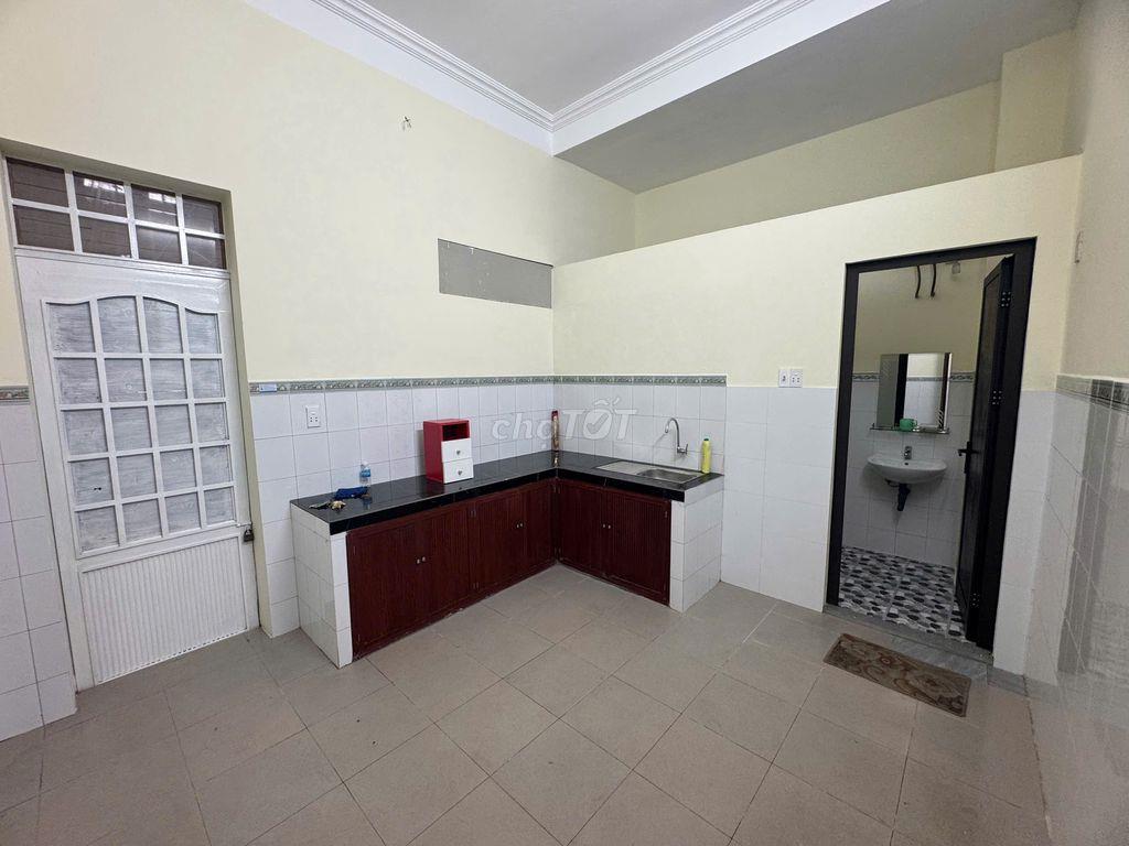 Cho thuê nhà nguyên căn 533 Ngô Quyền