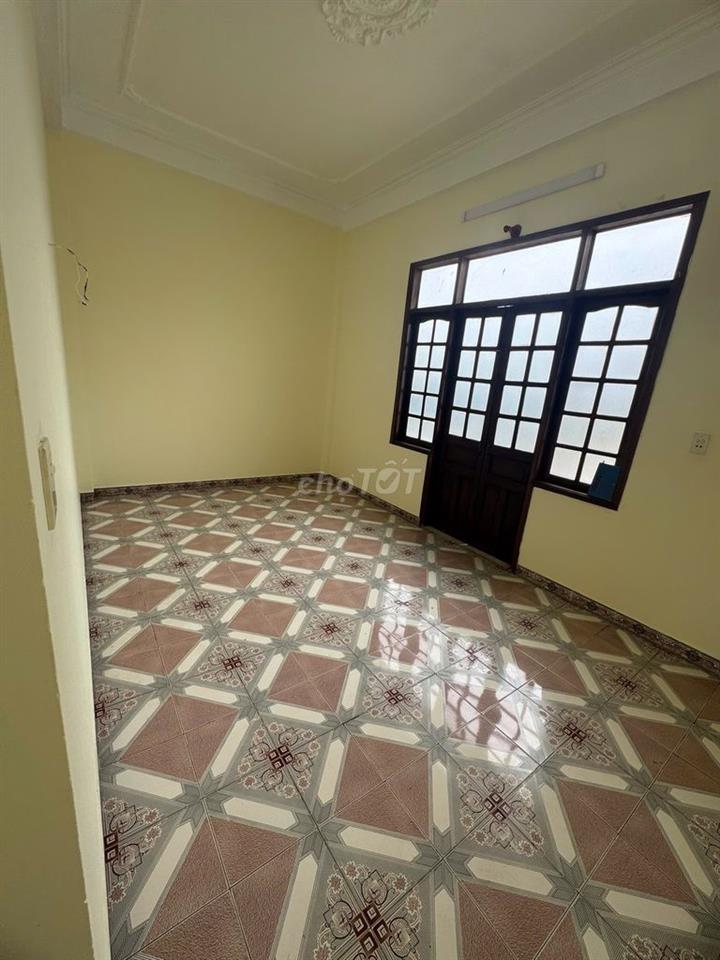 Cho thuê nhà nguyên căn 533 Ngô Quyền