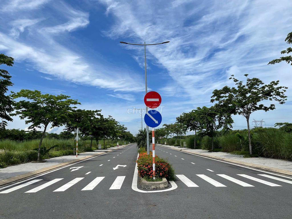 3,6 Tỷ Sở Hữu Nhà Phố 280m², nhận 540 tiền thuê 3 năm - Dragon Pearl