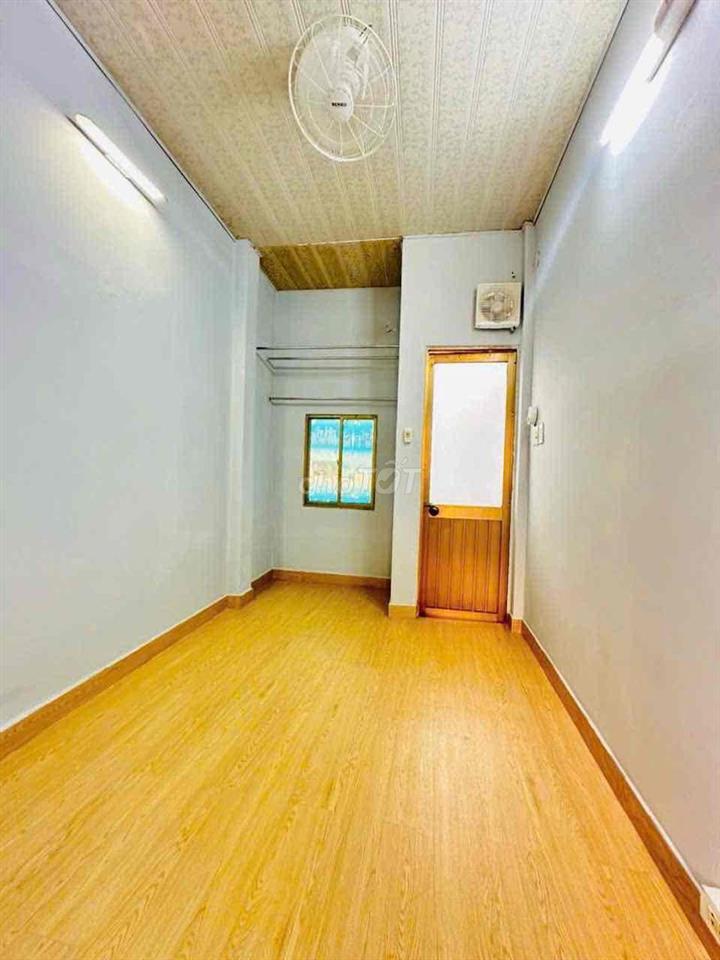 Nhà Bán Chính Chủ 3 Tầng Đường Nguyễn Bĩnh Khiêm Quan 1
