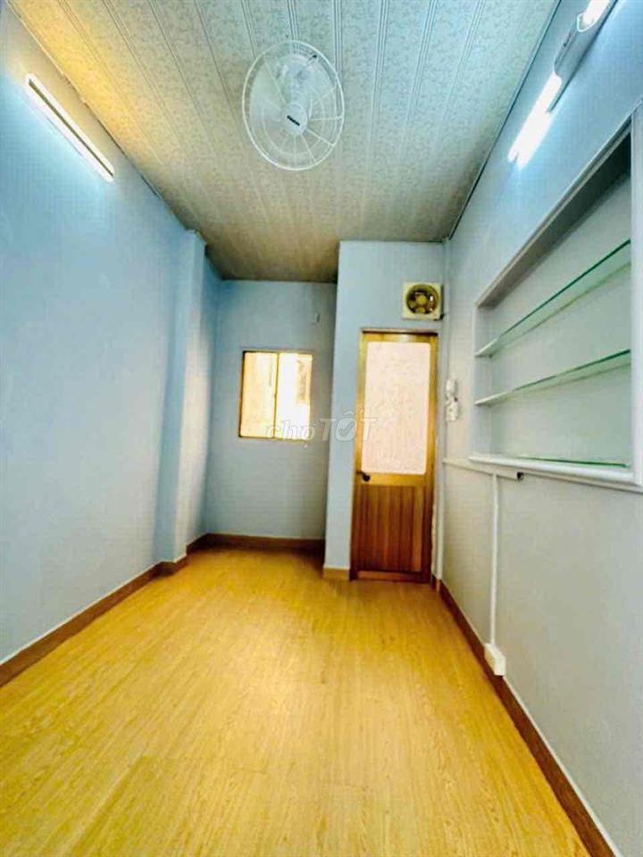 Nhà Bán Chính Chủ 3 Tầng Đường Nguyễn Bĩnh Khiêm Quan 1