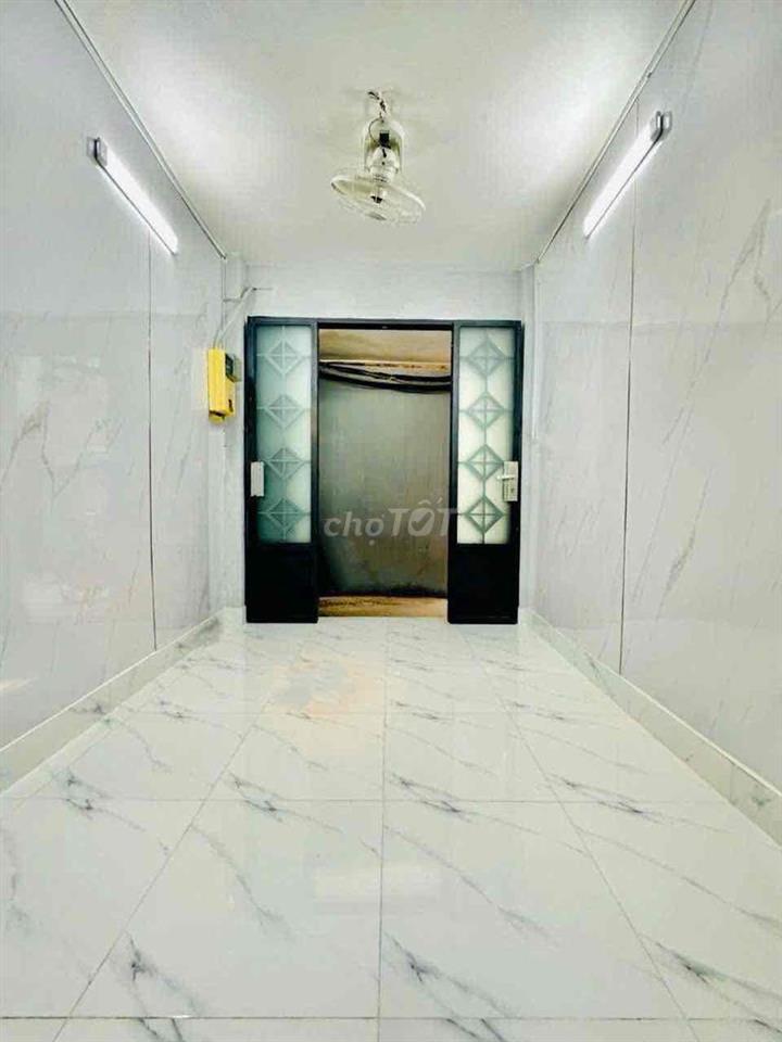 Nhà Bán Chính Chủ 3 Tầng Đường Nguyễn Bĩnh Khiêm Quan 1