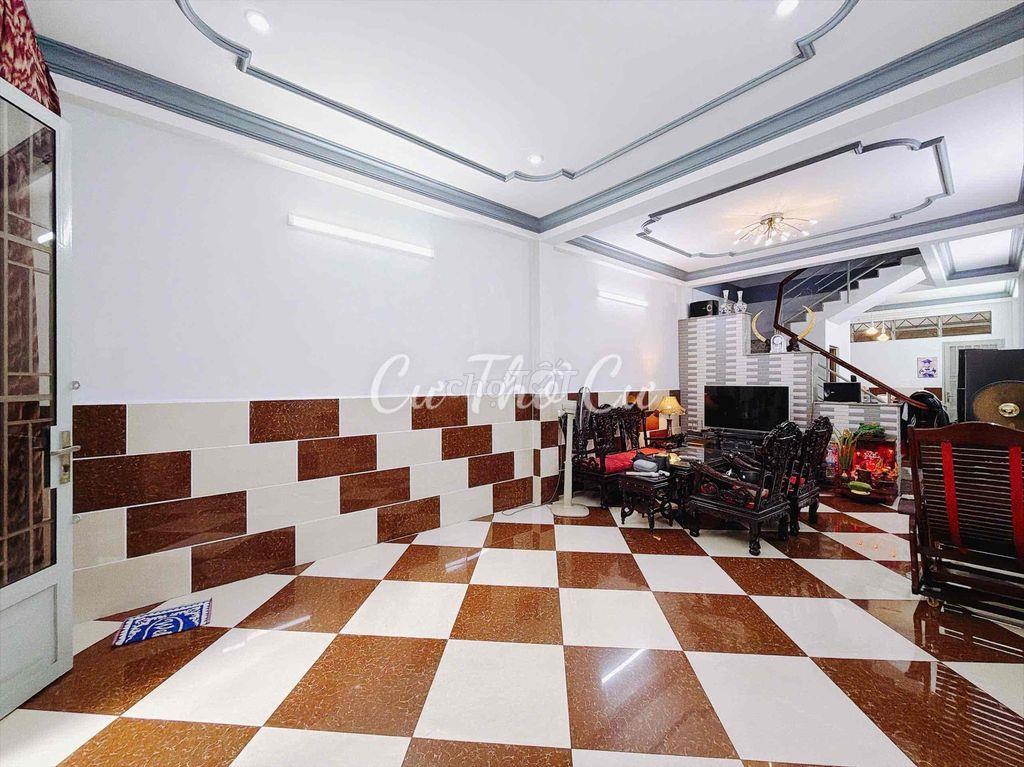 NHÀ 2 MẶT TIỀN, HẺM XE HƠI, 2 TẦNG BTCT, CẠNH KHU NAM LONG